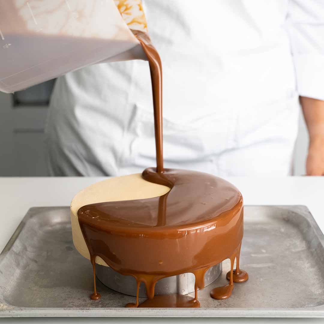 Preparazione torta Noisette I Fenu Preparazione torta Noisette I Fenu